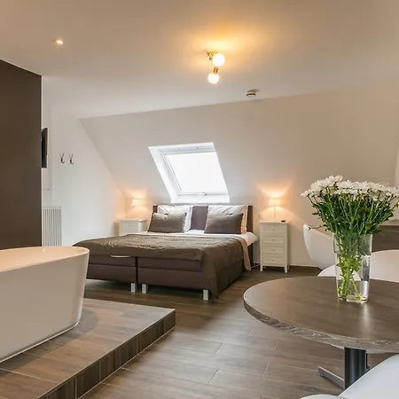 B&B Villa Verde 3* Де-Хаан